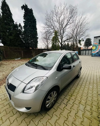 Toyota Yaris cena 17000 przebieg: 163000, rok produkcji 2009 z Pasłęk małe 22